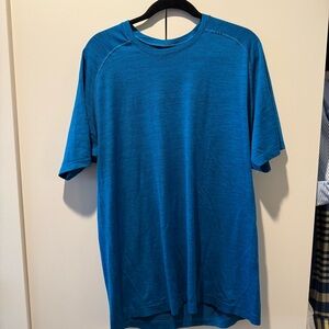 Lululemon never worn XL Metal Vent Tech Short-Sleeve Shirt